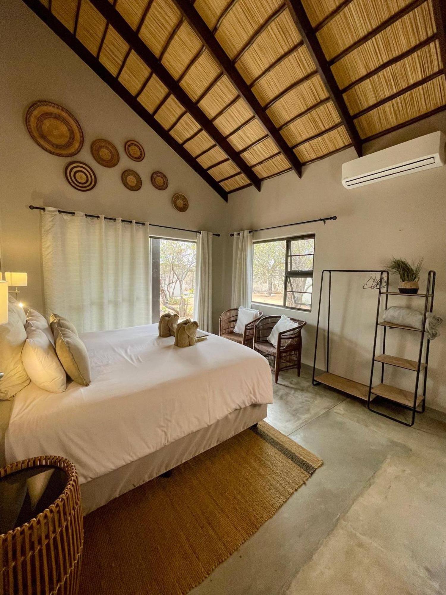 The Baobab Bush Lodge And Villa Hoedspruit Exterior foto